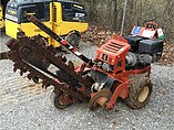 2010 DITCH WITCH RT12 Photo #2