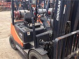 2010 DOOSAN G25E Photo #2