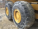 2011 CATERPILLAR 730 Photo #6