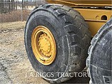 2011 CATERPILLAR 730 Photo #7