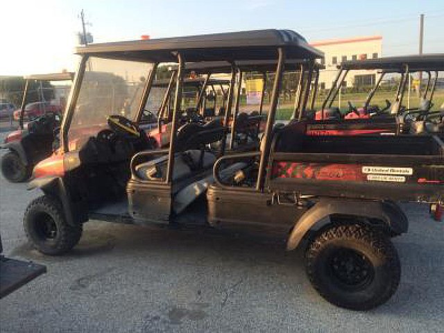 2011 CLUB CAR XRT1550 Photo