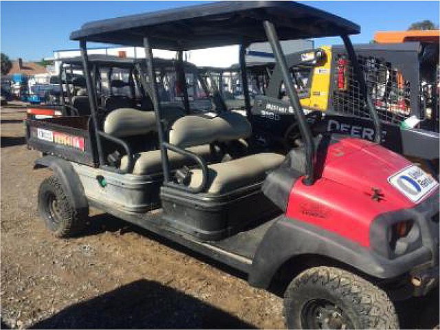 2011 CLUB CAR XRT1550 Photo