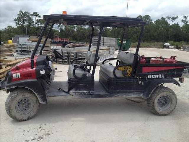 2011 CLUB CAR XRT1550 Photo