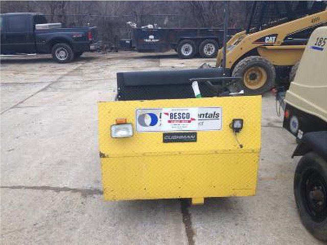 2011 EZ GO TITAN 875 Photo