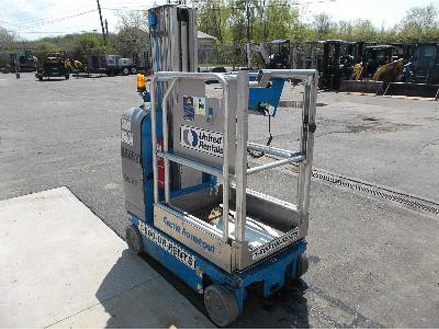 2008 GENIE GR20 Photo