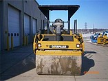 2010 CATERPILLAR CB54 Photo #2