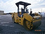 2011 CATERPILLAR CB54 Photo #3
