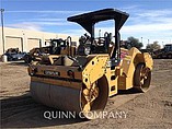 11 CATERPILLAR CB64