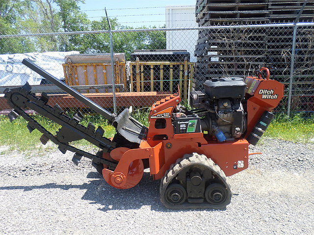 2009 DITCH WITCH RT12 Photo