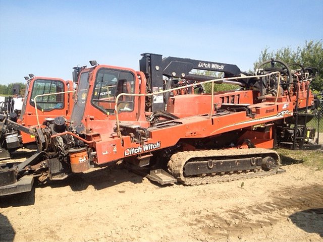 2011 DITCH WITCH JT100 Photo