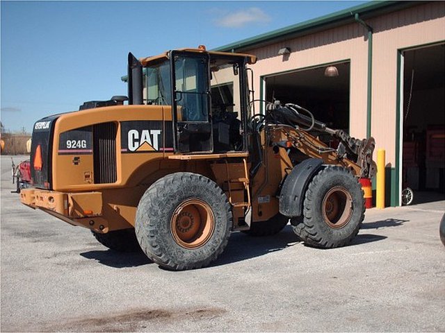2004 CATERPILLAR 924G Photo
