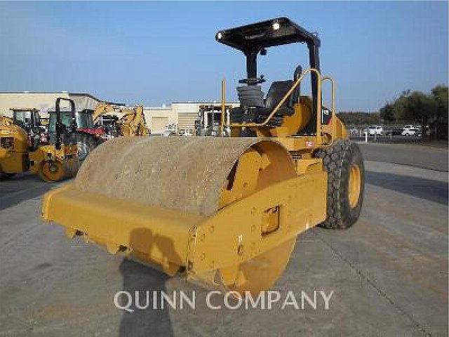 2011 CATERPILLAR CS56 Photo