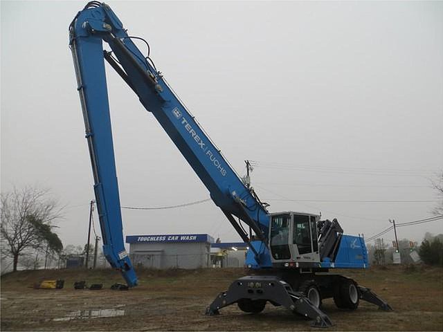 2014 FUCHS MHL360E Photo