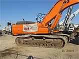 2011 DOOSAN DX480 LC Photo #2