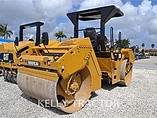 2010 CATERPILLAR CB54 Photo #2