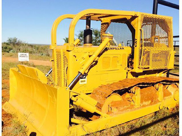 1972 CATERPILLAR D6C Photo