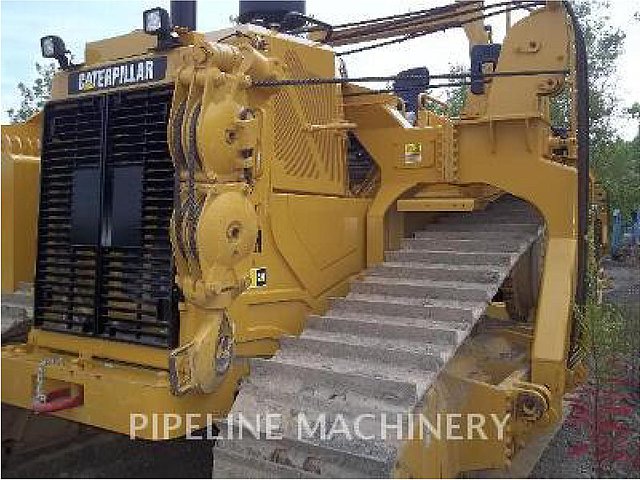 13 CATERPILLAR D6T LGP