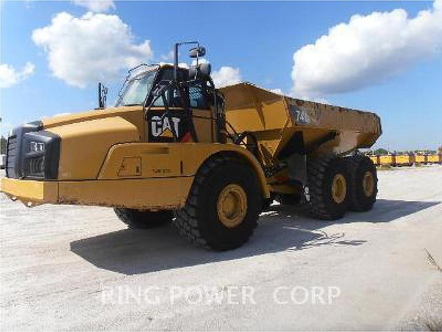 2012 CATERPILLAR 740B Photo