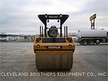2011 CATERPILLAR CB54 Photo #4