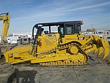 14 CATERPILLAR D8T