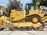 13 CATERPILLAR D8T