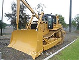 13 CATERPILLAR D6T XL