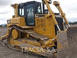 13 CATERPILLAR D6T XL