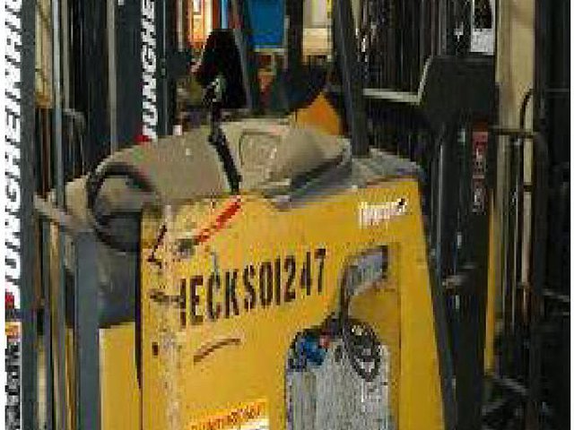 04 CATERPILLAR EC15KS
