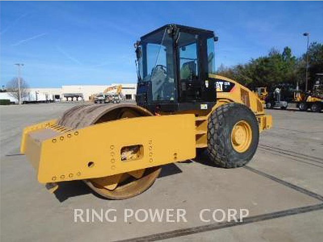 2011 CATERPILLAR CS76 XT Photo