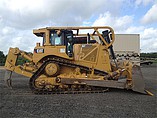 12 CATERPILLAR D8T