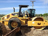 10 CATERPILLAR CS56
