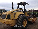 2004 CATERPILLAR CP-563E Photo #4