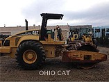 2004 CATERPILLAR CP-563E Photo #5
