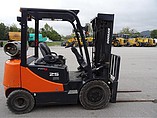 2010 DOOSAN G25E-5 Photo #4