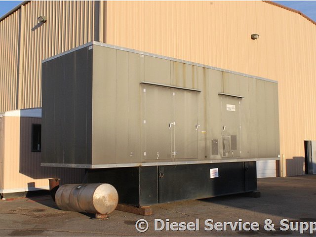 2004 CUMMINS 500 KW Photo
