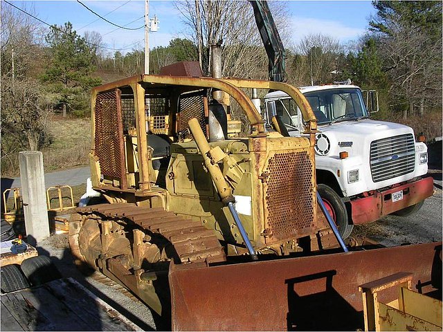 1974 CATERPILLAR D6C Photo