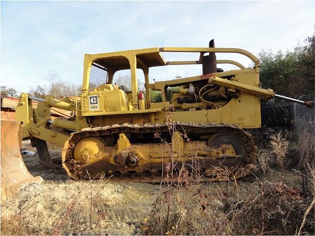 CATERPILLAR D9G Photo
