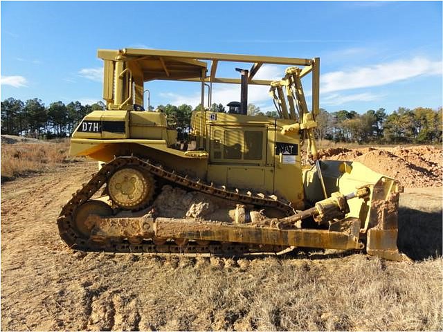 1989 CATERPILLAR D7H Photo