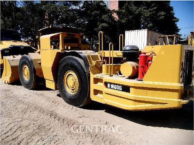 13 CATERPILLAR R1600G
