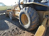 2001 CATERPILLAR 446B Photo #7