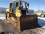 12 CATERPILLAR D6T XL