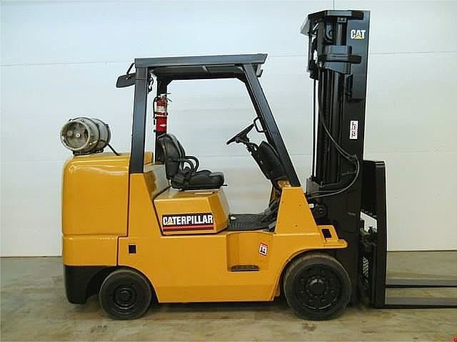 06 CATERPILLAR GC45KSI