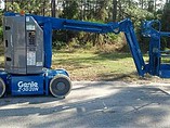 2005 GENIE Z30/20N Photo #2