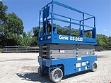 2005 GENIE GS2632 Photo #2