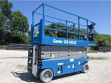 2005 GENIE GS2632 Photo #3