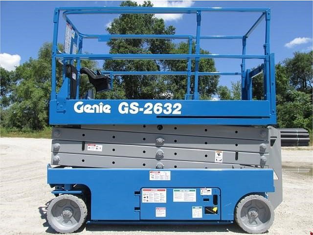 2005 GENIE GS2632 Photo