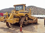 2005 CATERPILLAR D8T Photo #2