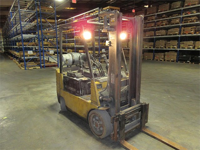 97 CATERPILLAR GC20