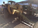 2005 CATERPILLAR TH560B Photo #2