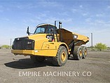 12 CATERPILLAR 740B